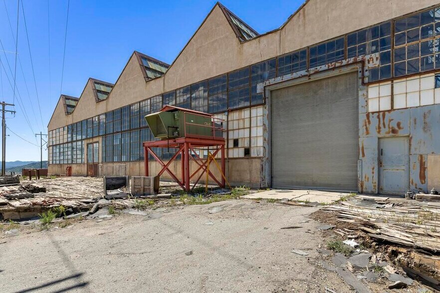 244 Anaconda Rd, Butte, MT à vendre - Photo du bâtiment - Image 3 de 27