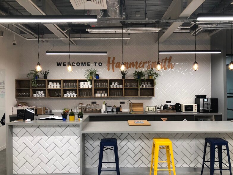 174 Hammersmith Rd, Londres à louer - Photo intérieure - Image 3 de 26