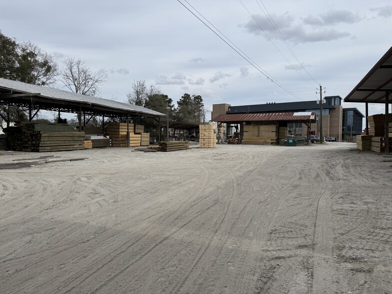 501 Stiles Ave, Savannah, GA for sale - Building Photo - Image 3 of 11