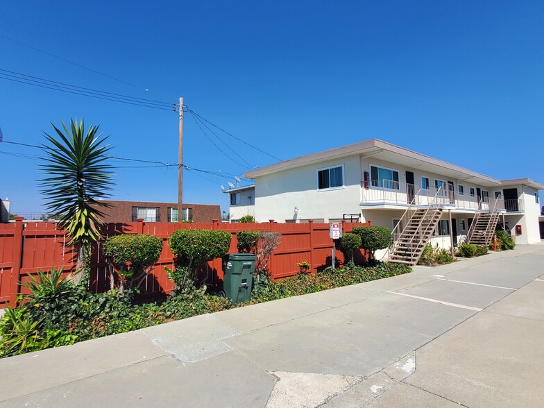 25840 Oak St, Lomita, CA for sale - Building Photo - Image 3 of 7