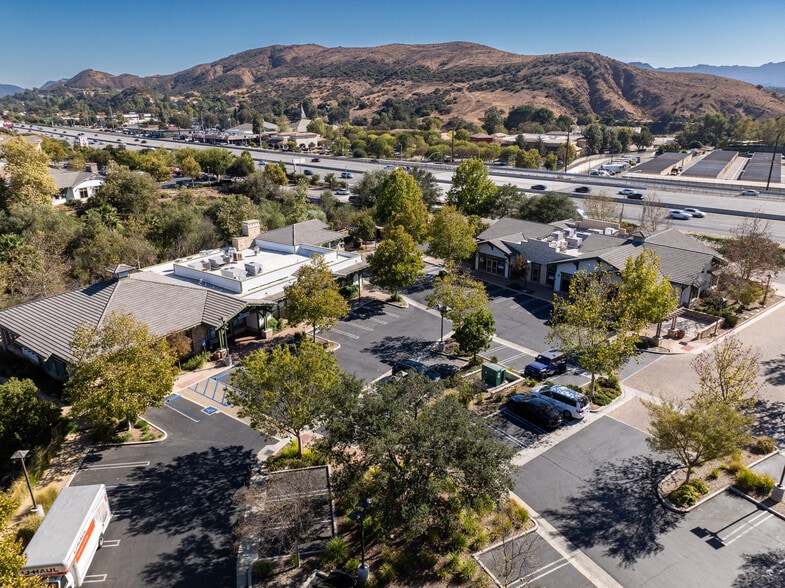 29105-29125 Canwood St, Agoura Hills, CA for lease - Building Photo - Image 2 of 17