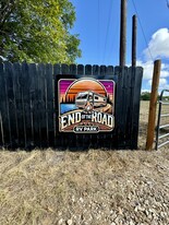 End of the Road RV Park - Terrain de camping