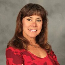 Karen Lowe