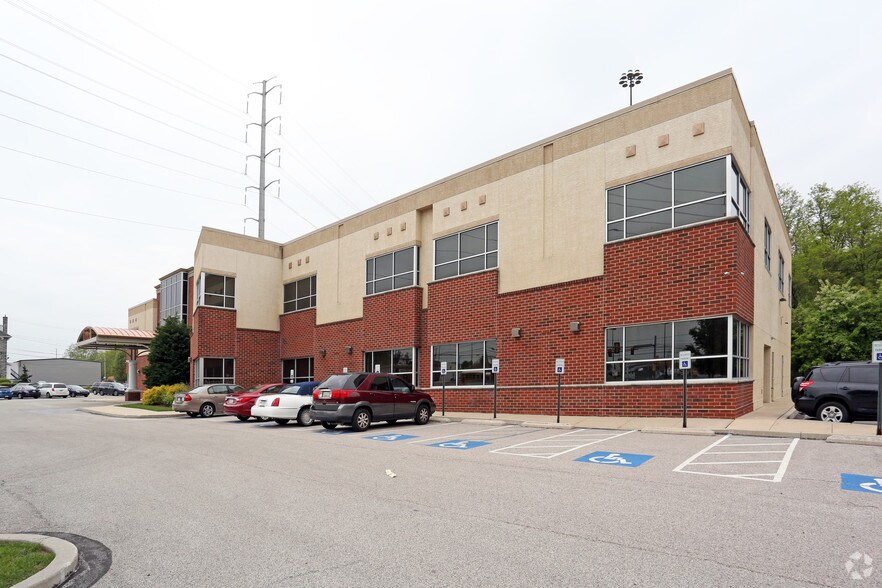 1553 Chester Pike, Crum Lynne, PA for sale - Building Photo - Image 2 of 4