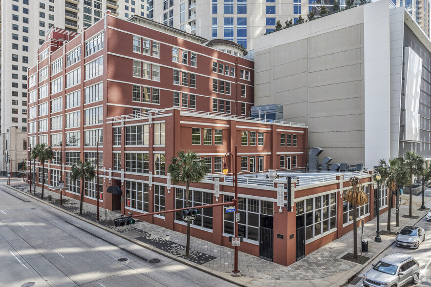 401 Louisiana, Houston, TX for sale - Primary Photo - Image 1 of 1