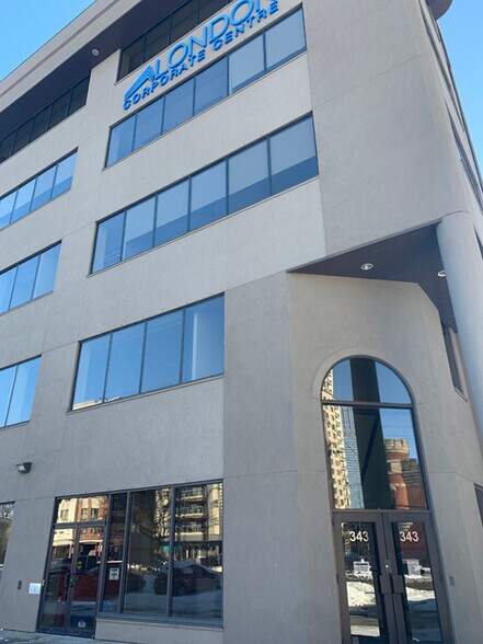 343 Dundas St, London, ON à vendre - Photo du bâtiment - Image 1 de 1