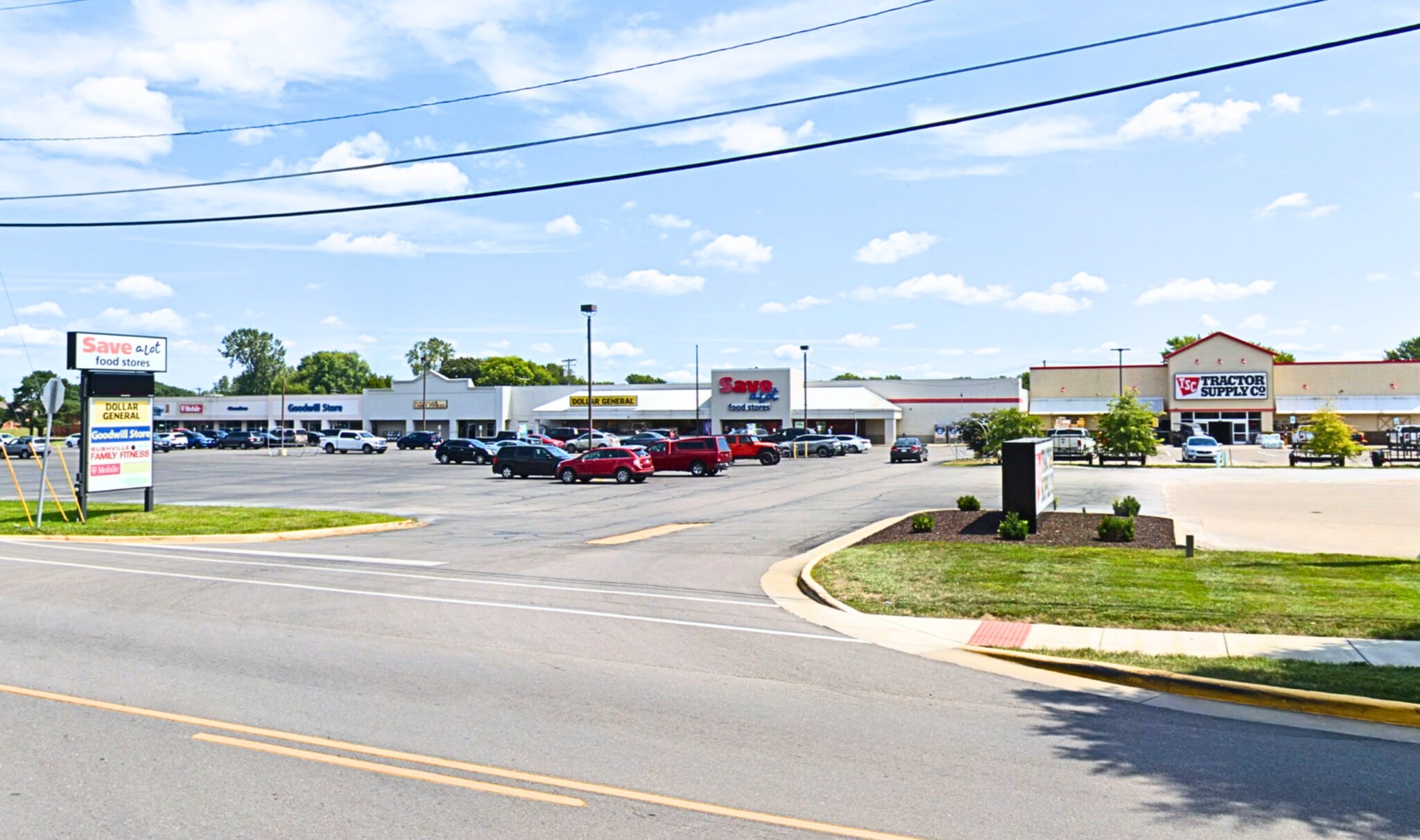 1500 N Main St, Rushville, IN for lease Building Photo- Image 1 of 4