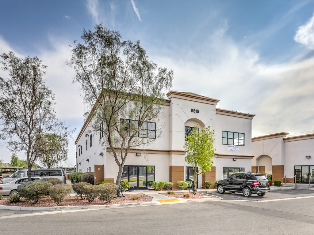 8515 Edna Ave, Las Vegas, NV for lease Primary Photo- Image 1 of 11