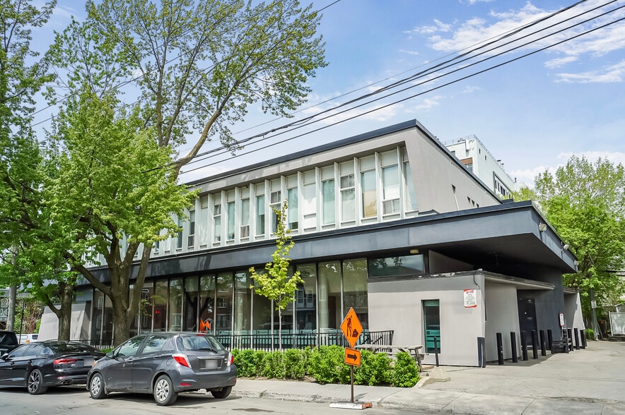 2100-2106 Rue Fleury E, Montréal, QC à vendre - Photo du bâtiment - Image 3 de 7