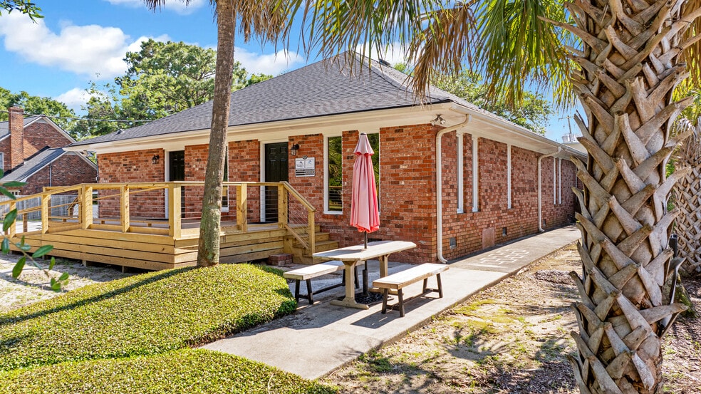 924 Tall Pine Rd, Mount Pleasant, SC à vendre - Photo du bâtiment - Image 2 de 28