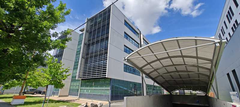 60 Avenue Rockefeller, Lyon for lease Building Photo- Image 1 of 13