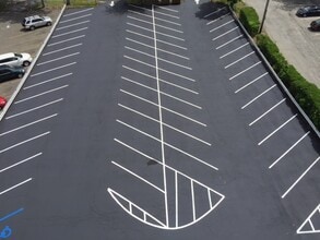 180 S Broadway, White Plains, NY for lease Interior Photo- Image 2 of 8