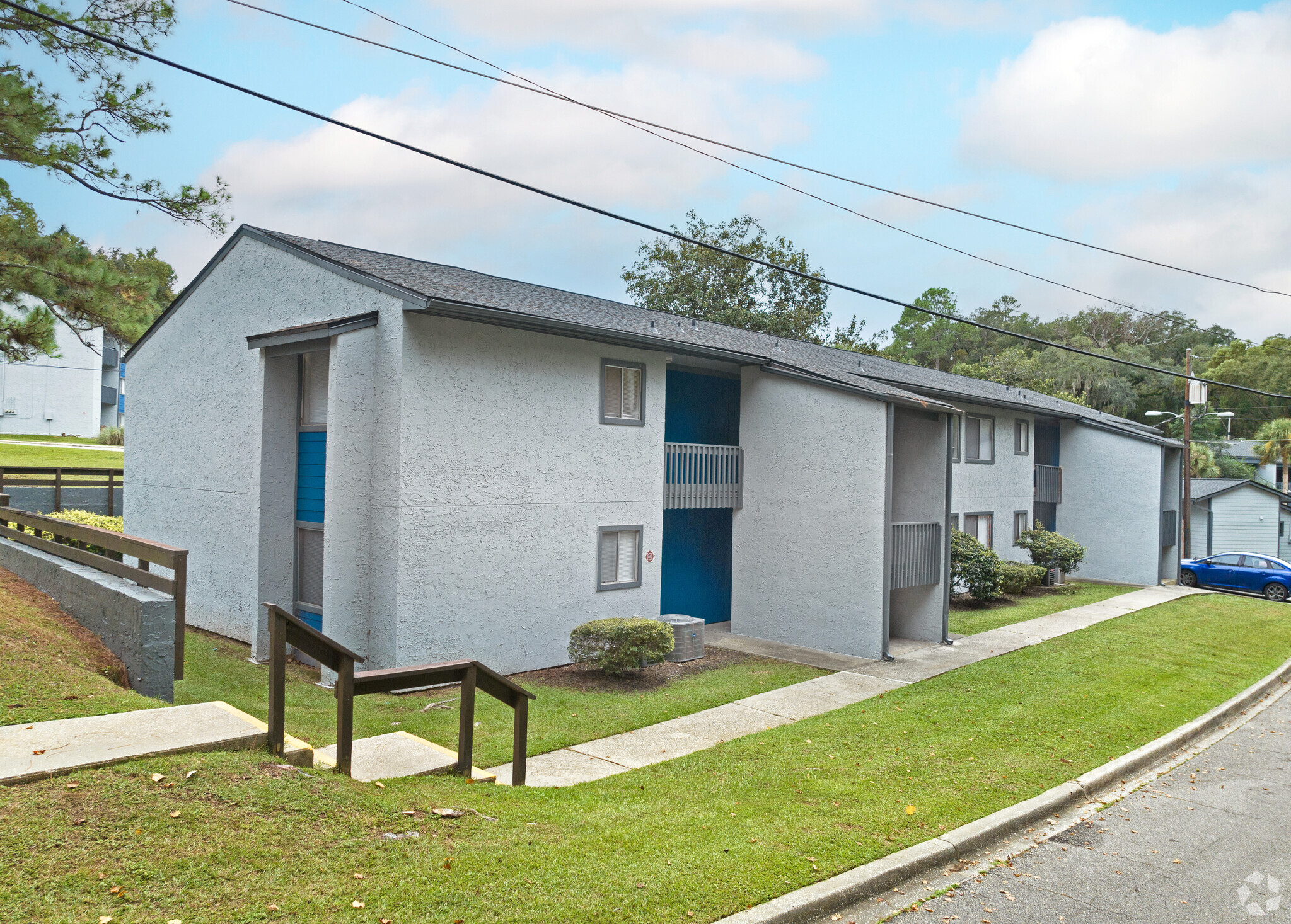 1327 High Rd, Tallahassee, FL à vendre Photo principale- Image 1 de 1