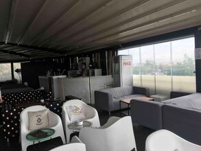 Retail in San Sebastián de los Reyes, Madrid for lease Interior Photo- Image 1 of 8