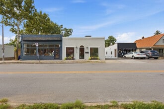 1207 W 47th St, Kansas City, MO for lease Building Photo- Image 1 of 17