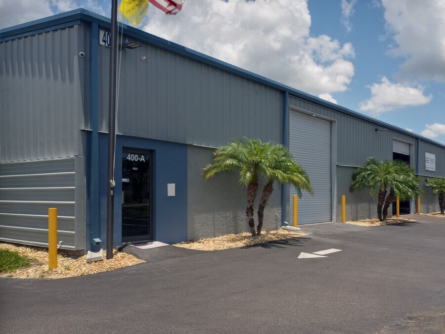 400 Douglas Rd, Oldsmar, FL for lease Building Photo- Image 1 of 5