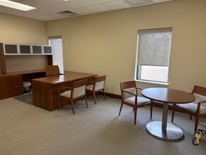 3006 Mount Vernon Rd, Hurricane, WV for lease Interior Photo- Image 1 of 1