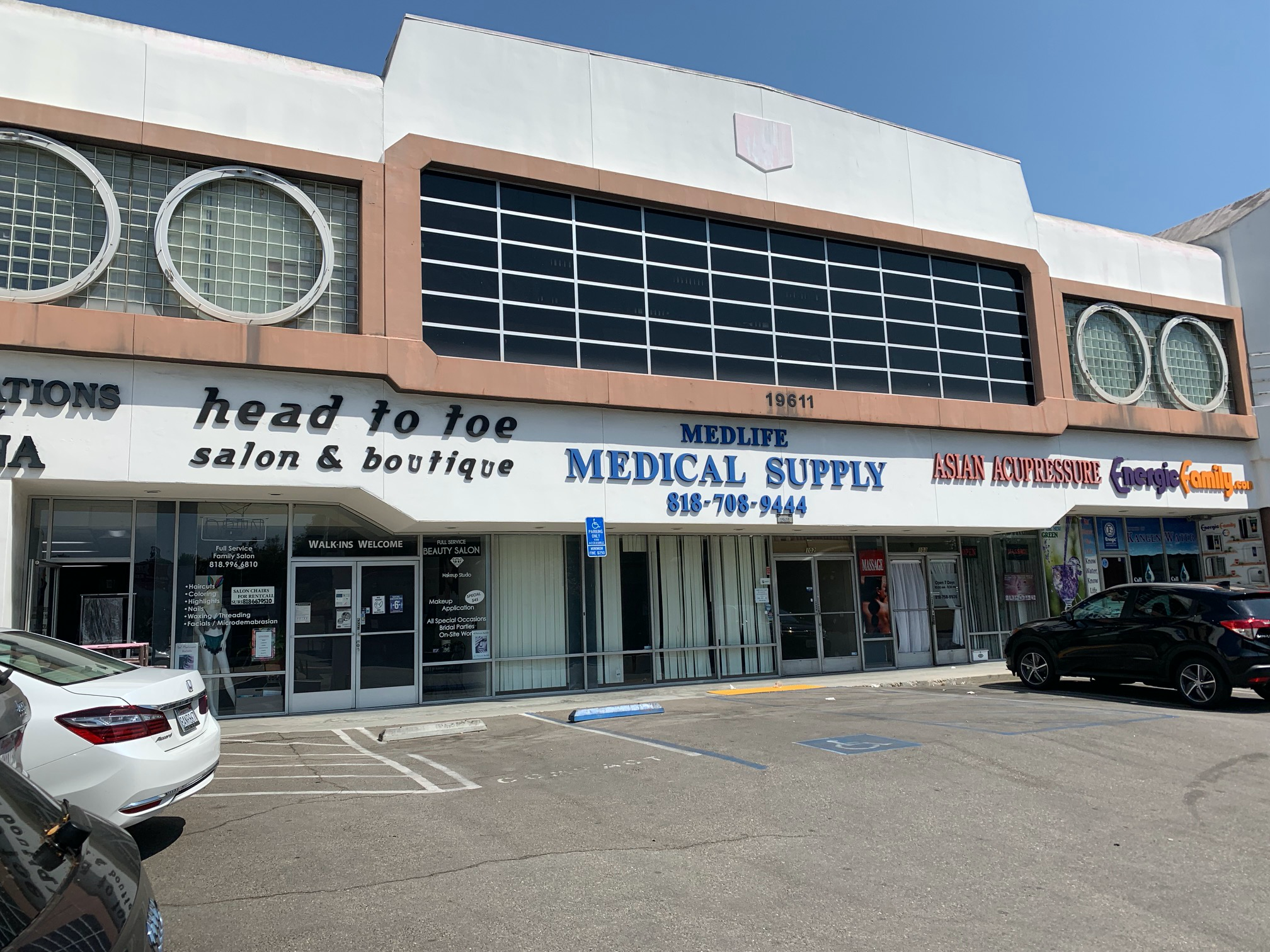 19611 Ventura Blvd, Tarzana, CA for sale Building Photo- Image 1 of 1