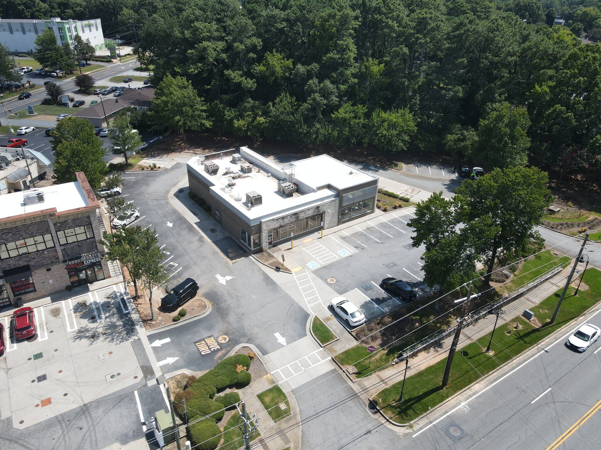 3893 Lavista Rd, Tucker, GA à louer Photo du bâtiment- Image 1 de 11