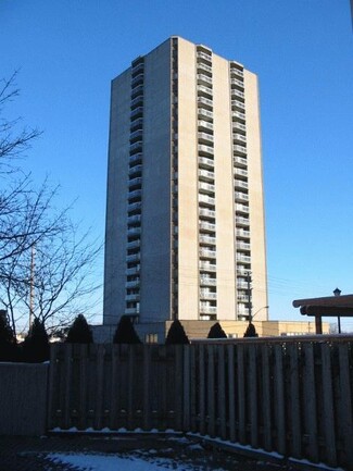 Plus de détails pour 340 Colborne St, London, ON - Vente au détail à louer