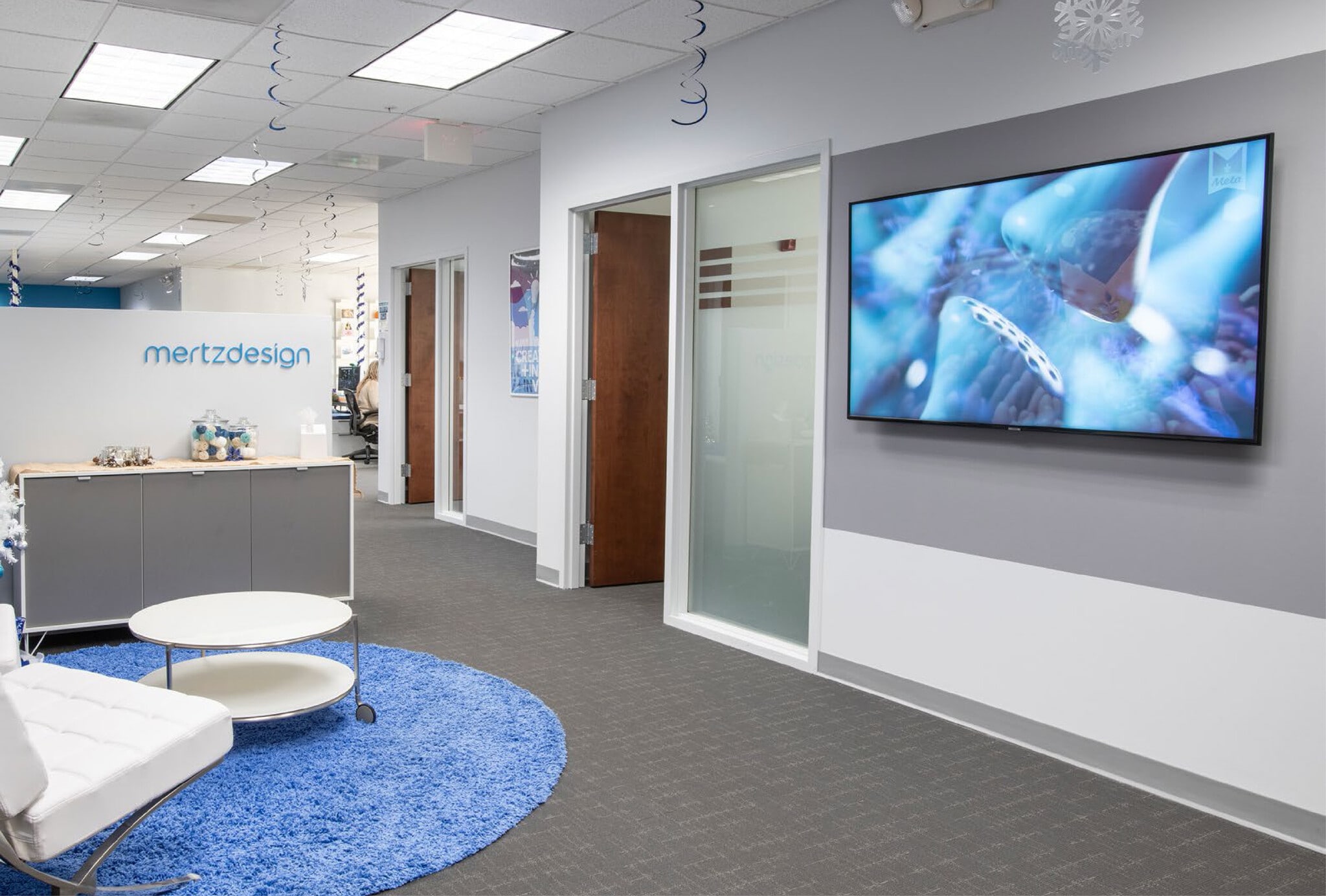 9395 Kenwood Rd, Blue Ash, OH for lease Interior Photo- Image 1 of 3