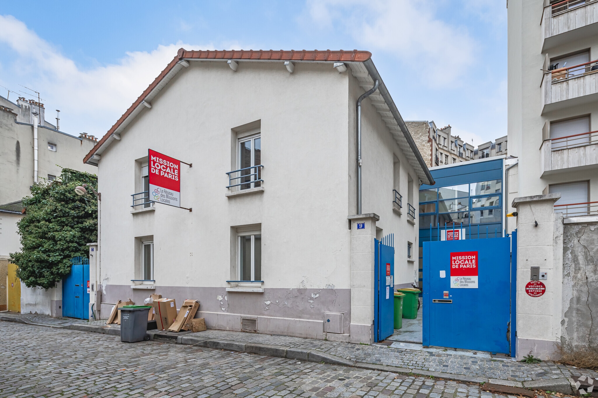 9 Impasse Milord, Paris for lease Primary Photo- Image 1 of 12