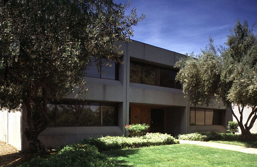 3772-3788 Fabian Way, Palo Alto, CA à louer - Photo du bâtiment - Image 2 de 6