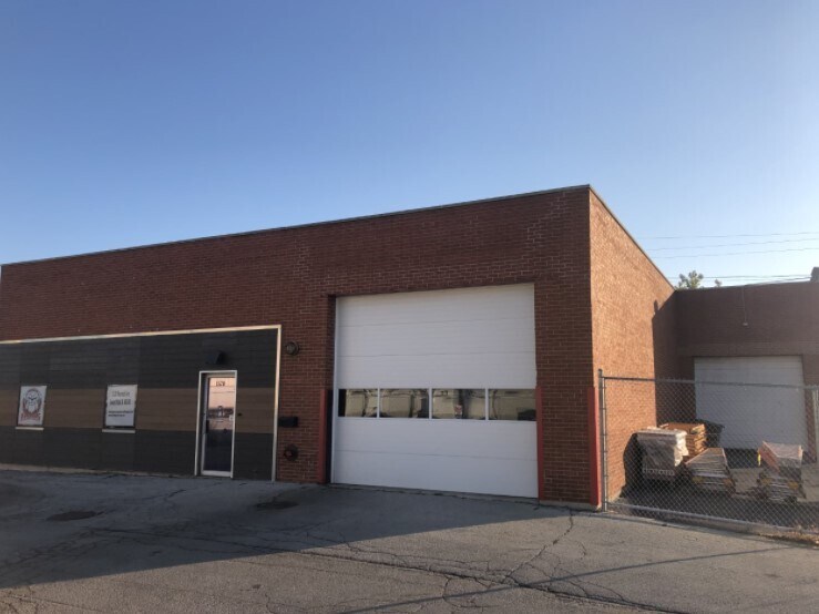 1520 Hannah Ave, Forest Park, IL à vendre - Photo principale - Image 1 de 8