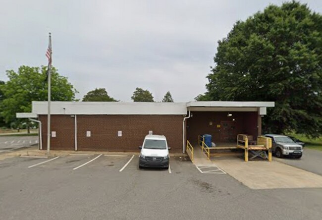 Plus de détails pour 100 E Central Ave, Catawba, NC - Spécialité à vendre