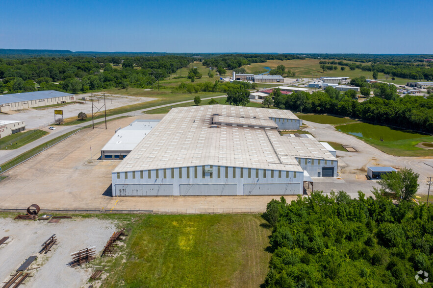 24403 Amah Pky, Claremore, OK for lease - Building Photo - Image 3 of 29