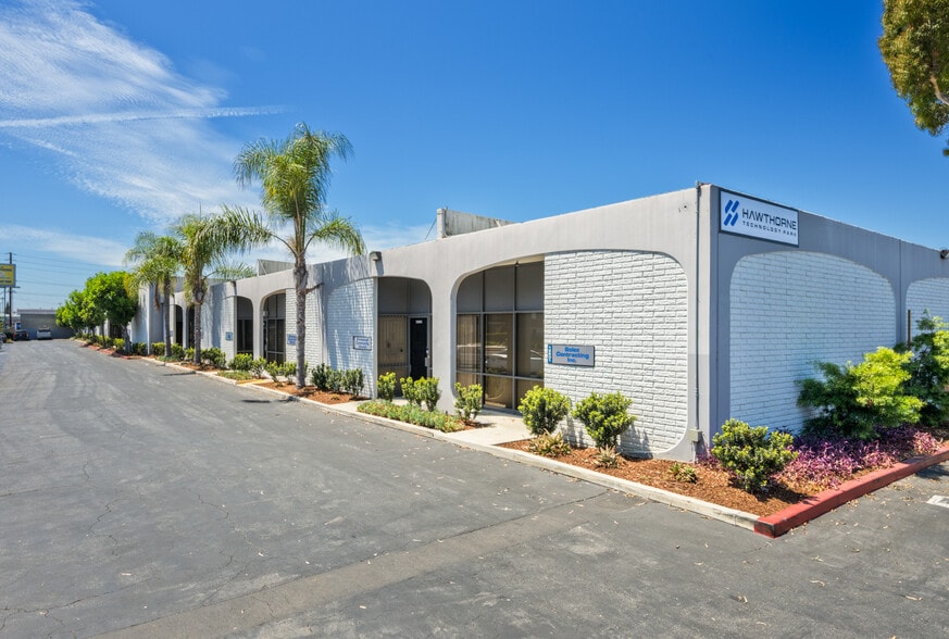 12563-12575 Crenshaw Blvd, Hawthorne, CA à louer - Photo principale - Image 1 de 6