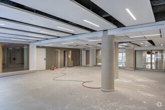 88-90 Rue Cardinet, Paris for lease Interior Photo- Image 1 of 1