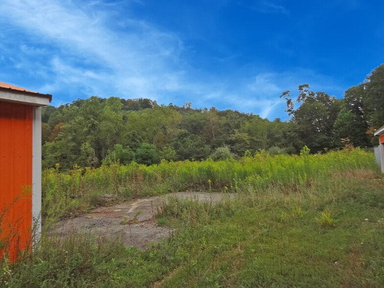 6281 Nestorville Rd, Philippi, WV à vendre - Photo du bâtiment - Image 3 de 20