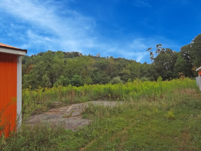 6281 Nestorville Rd, Philippi, WV à vendre - Photo du bâtiment - Image 3 de 20