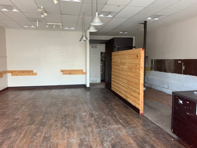 15600 Ventura Blvd, Encino, CA for lease - Interior Photo - Image 3 of 6