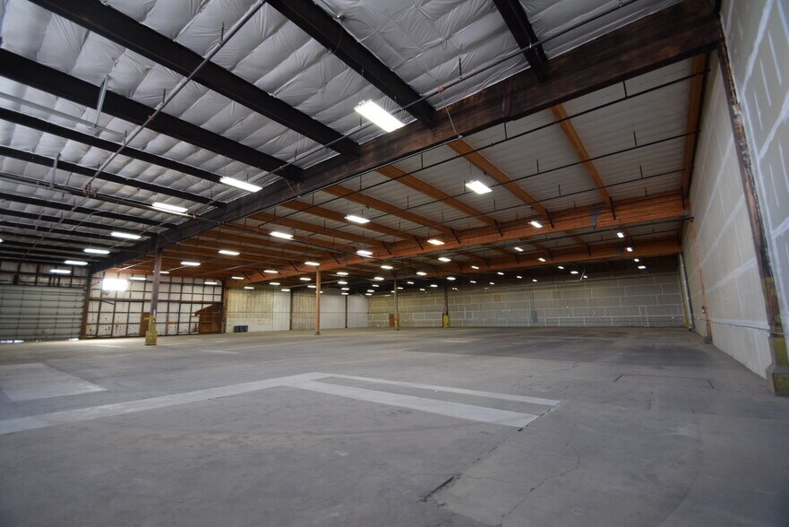 601 E Antler Ave, Redmond, OR à vendre - Photo intérieure - Image 3 de 15