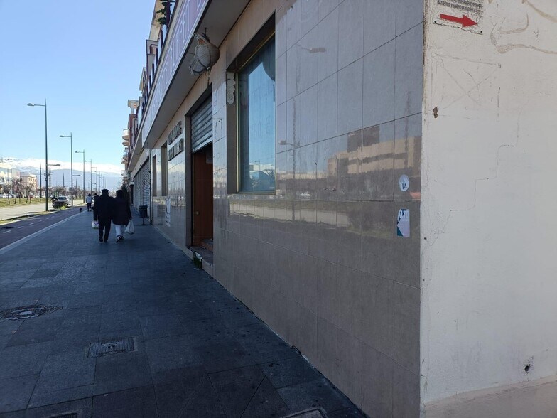 Commerce de détail dans Albolote, Granada à louer - Photo du bâtiment - Image 3 de 16