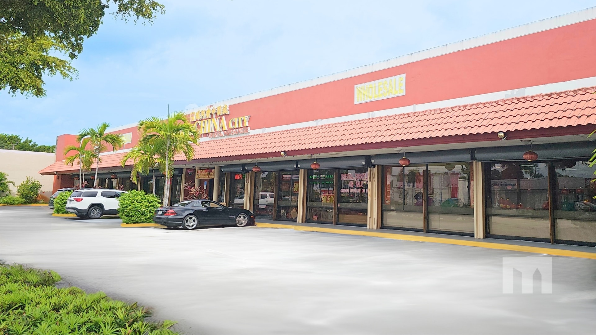 41 NW 167th St, North Miami Beach, FL for lease Primary Photo- Image 1 of 13