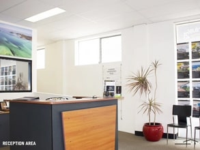 24 Donald St, Nelson Bay à louer Hall d’entrée- Image 2 de 4