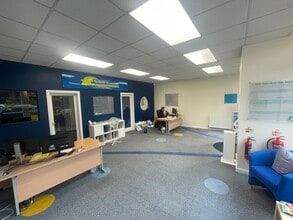 197-201 North High St, Musselburgh à louer Photo intérieure- Image 2 de 4