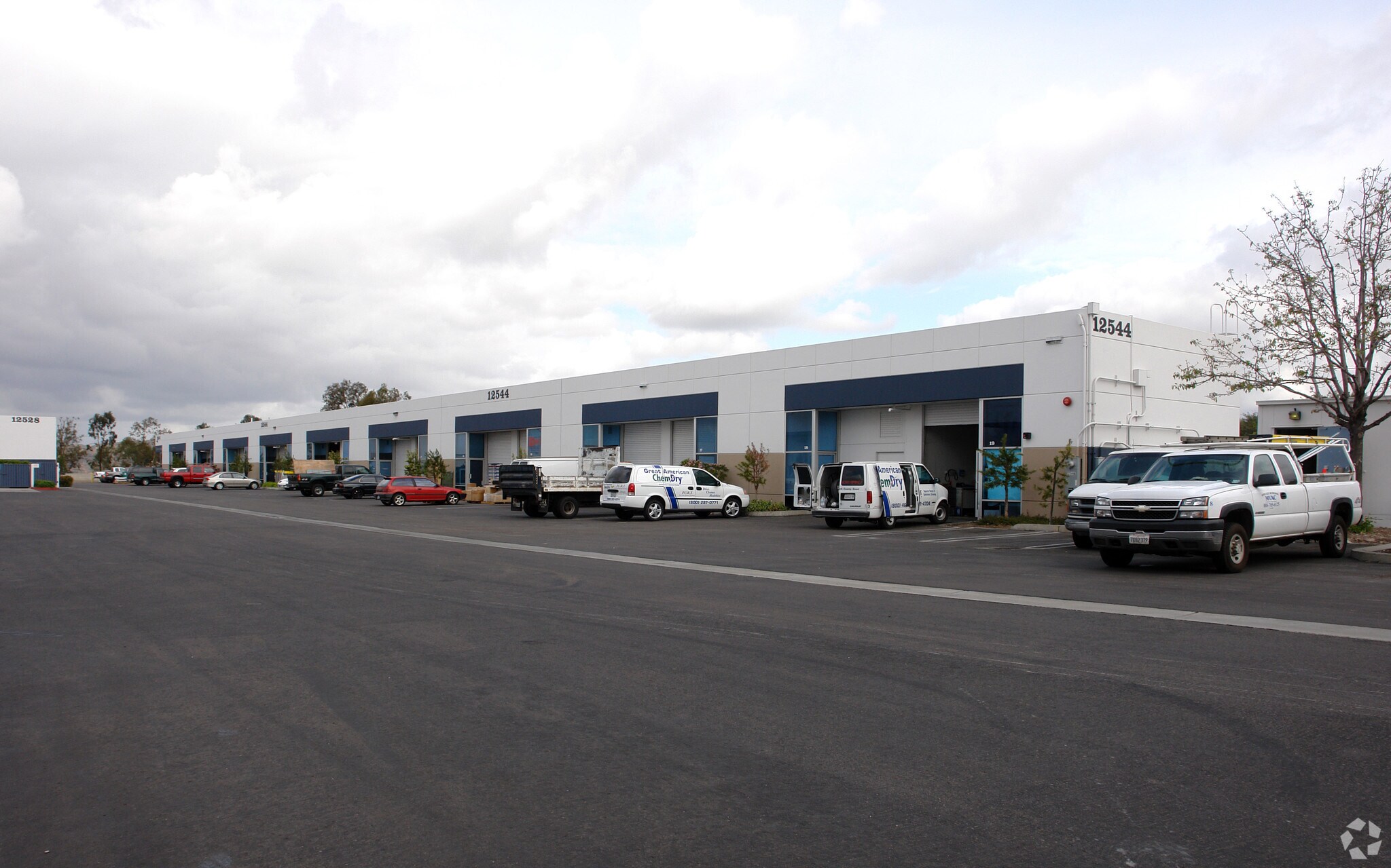 12520 Kirkham Ct, Poway, CA for lease Building Photo- Image 1 of 6