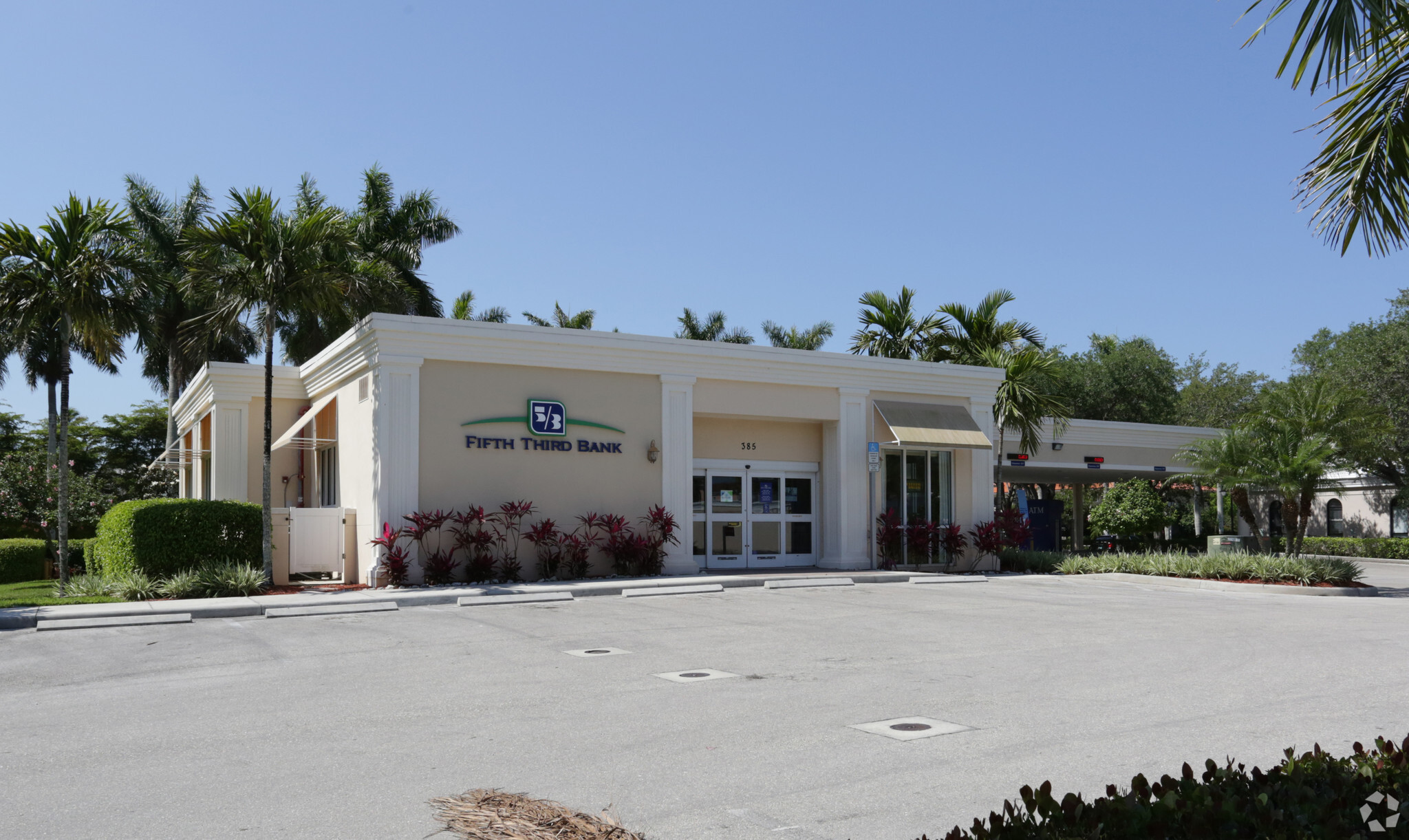 385 14th Ave S, Naples, FL for lease Primary Photo- Image 1 of 5