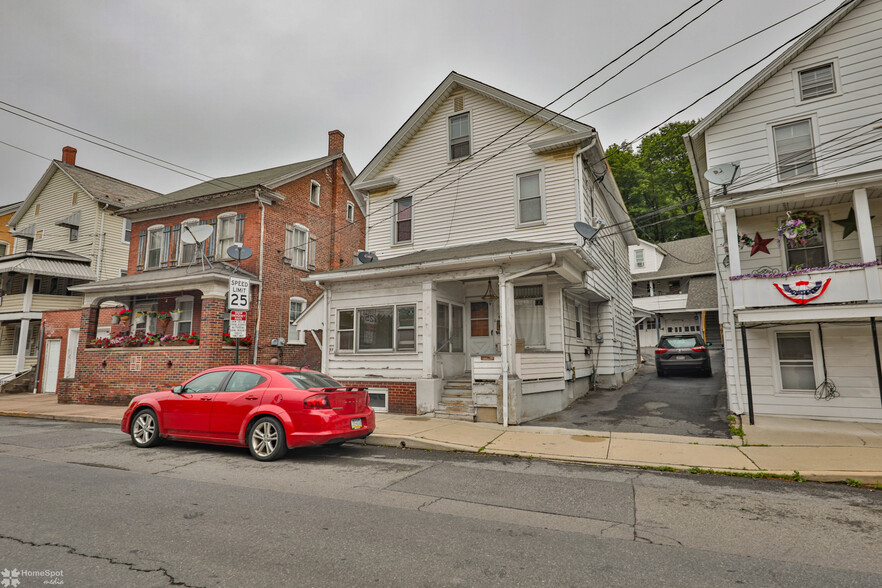 95 N Main St, Bangor, PA à vendre - Photo principale - Image 1 de 1