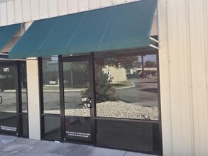 8034 Culebra Rd, San Antonio, TX for lease Interior Photo- Image 1 of 5