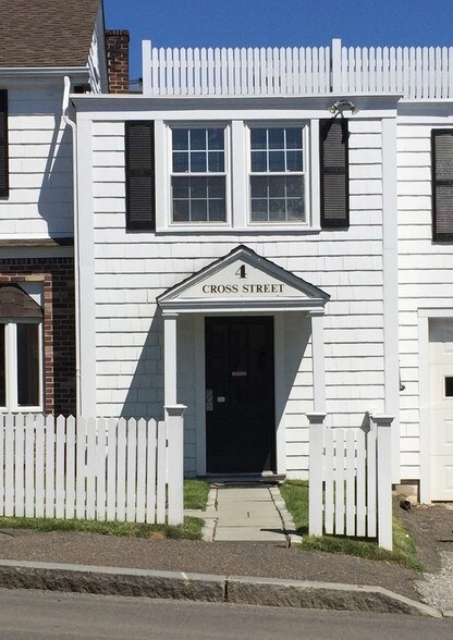 179 Cherry St, New Canaan, CT à vendre - Photo du bâtiment - Image 2 de 13