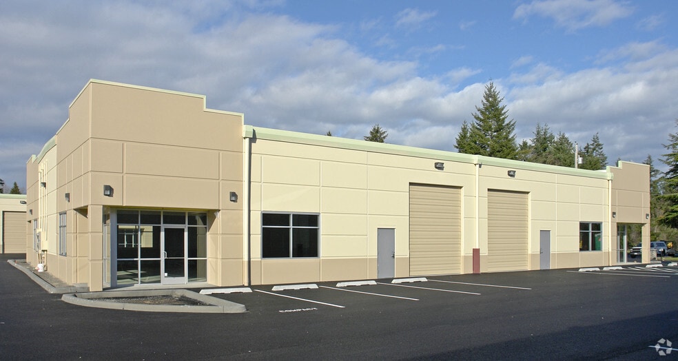 11106 25th Ave E, Tacoma, WA for lease - Building Photo - Image 2 of 2