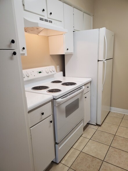 206 Plaza Verde Dr, Houston, TX à vendre - Photo du bâtiment - Image 3 de 14