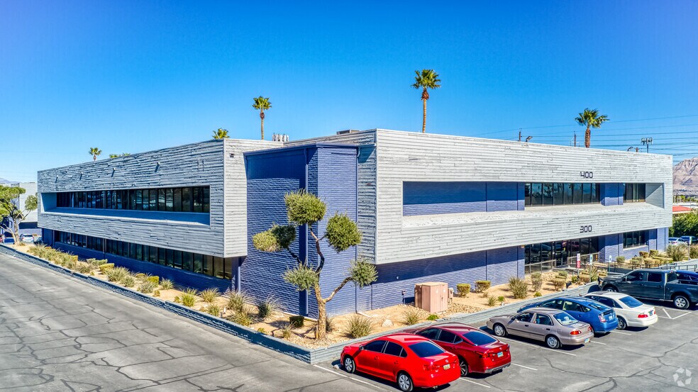 1785 E Sahara Ave, Las Vegas, NV à vendre - Photo principale - Image 1 de 12