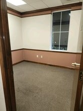 1514 Mathis Ferry Rd, Mount Pleasant, SC à louer Photo intérieure- Image 2 de 6