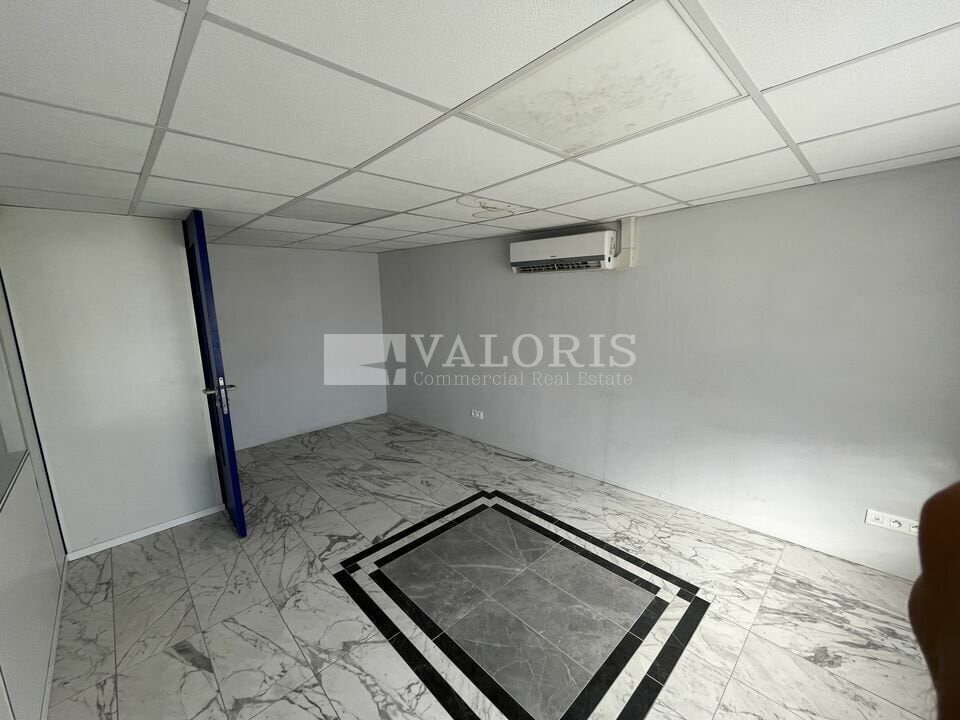 197 Avenue Francis De Pressensé, Vénissieux for lease Interior Photo- Image 1 of 8